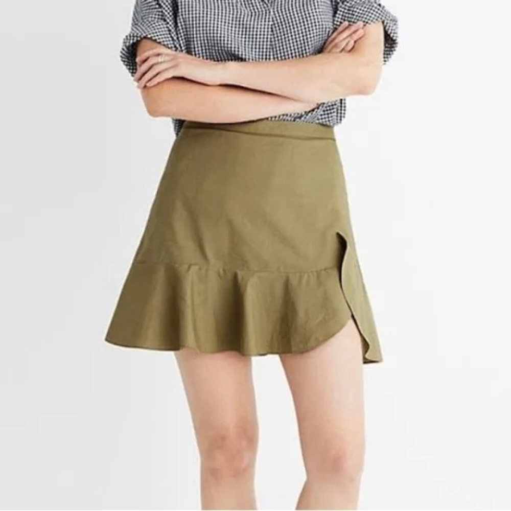 Madewell Ruffle-Wrap Mini Skirt in Expat Olive Green 100% Cotton, Size 4